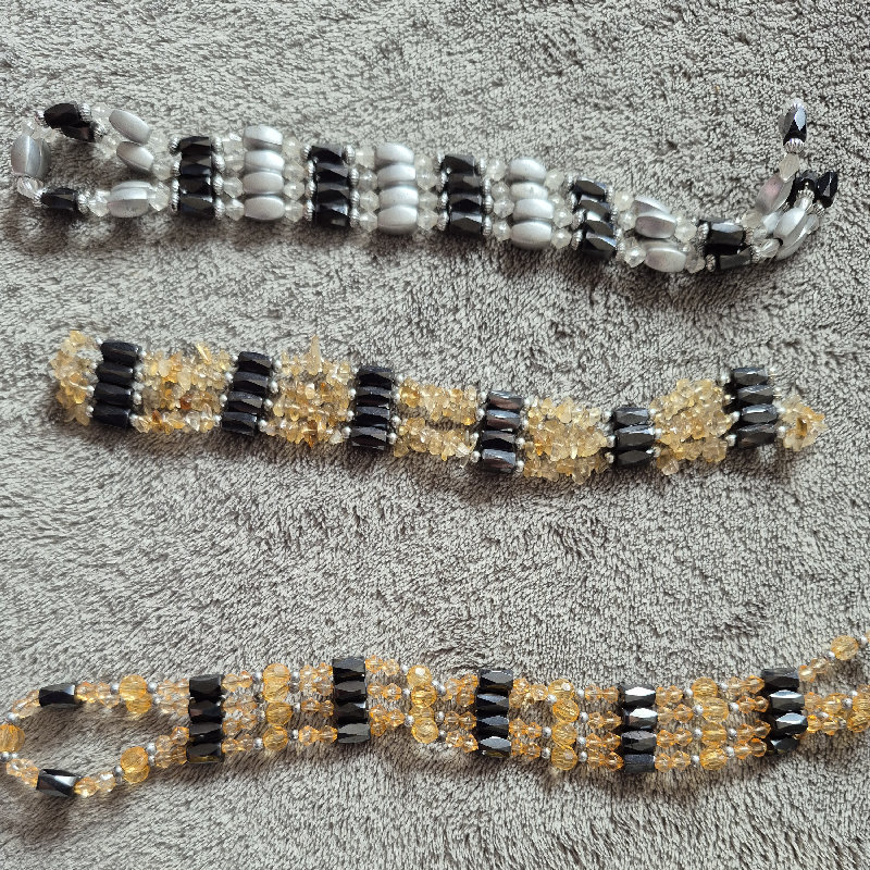 4 שרשראות מגנט